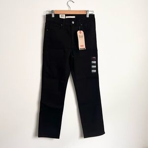 EUC Levi’s 724 High Rise Straight Cropped Black Jeans